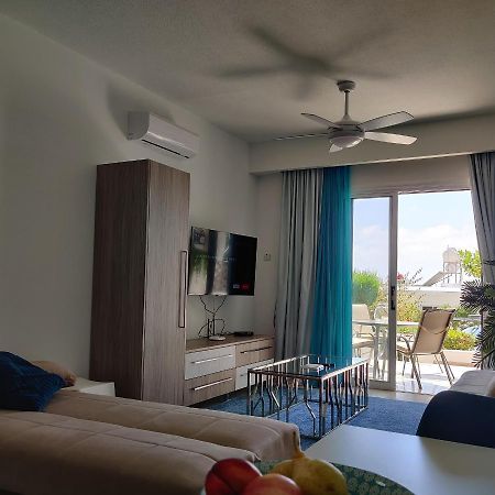 Lovely 1-Bedroom Unit @ Fabulous Location Paphos Exterior photo